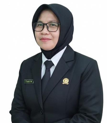 Tiwik Wahyuningsih, S.Pd