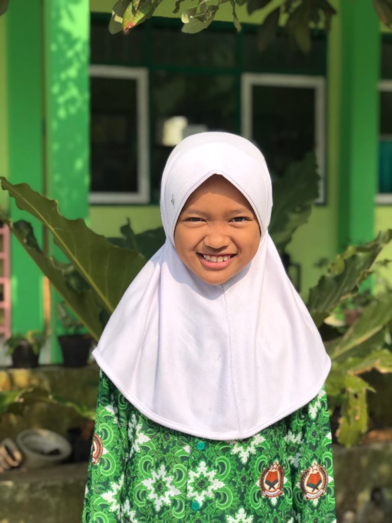 INARA DIVYANNISA AZIZI
